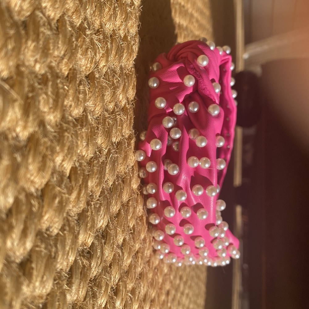 NWT SSYS Pink Faux Leather with White Pearls Knotted Headband - Picture 6 of 7